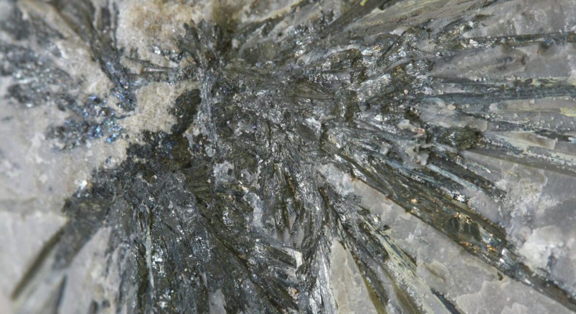 The largest exporter of raw antimony in the uae أكبر مصدر خام الأنتيمون في الإمارات العربية المتحدة