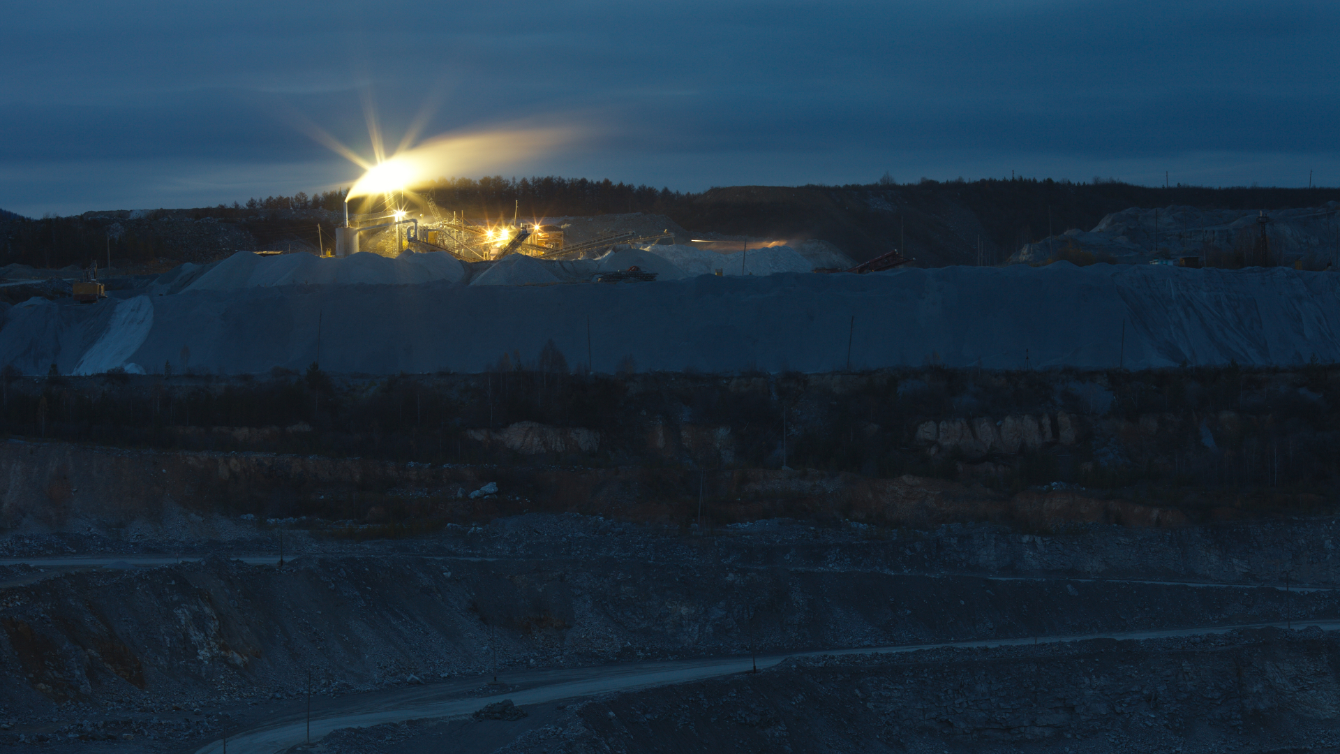 Tebesty owns antimony ore mines in the UAE